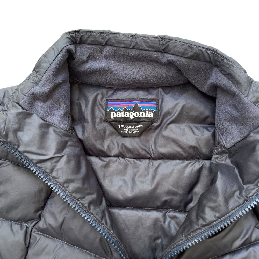Patagonia Quilted Black Down Coat Jacket Parka Women’s Small - Picture 3 of 7